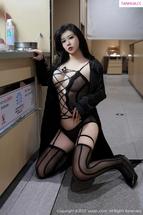 王格 王婉悠 [XiuRen]高清写真图 2023.02.28 No.6333 王婉悠Queen 丰腴美臀第35张图片